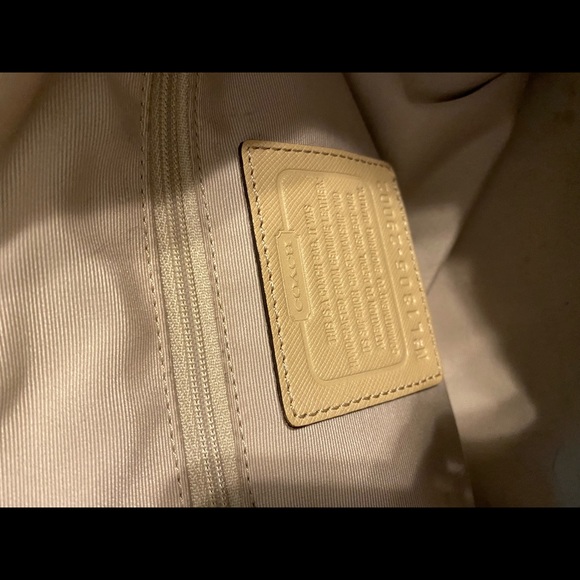 Coach Bag - Picture 5 of 6